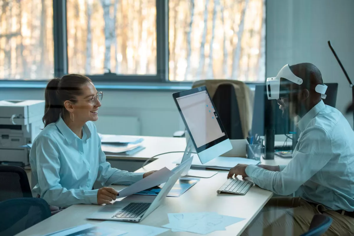 AI in creating safe and transparent employee experience