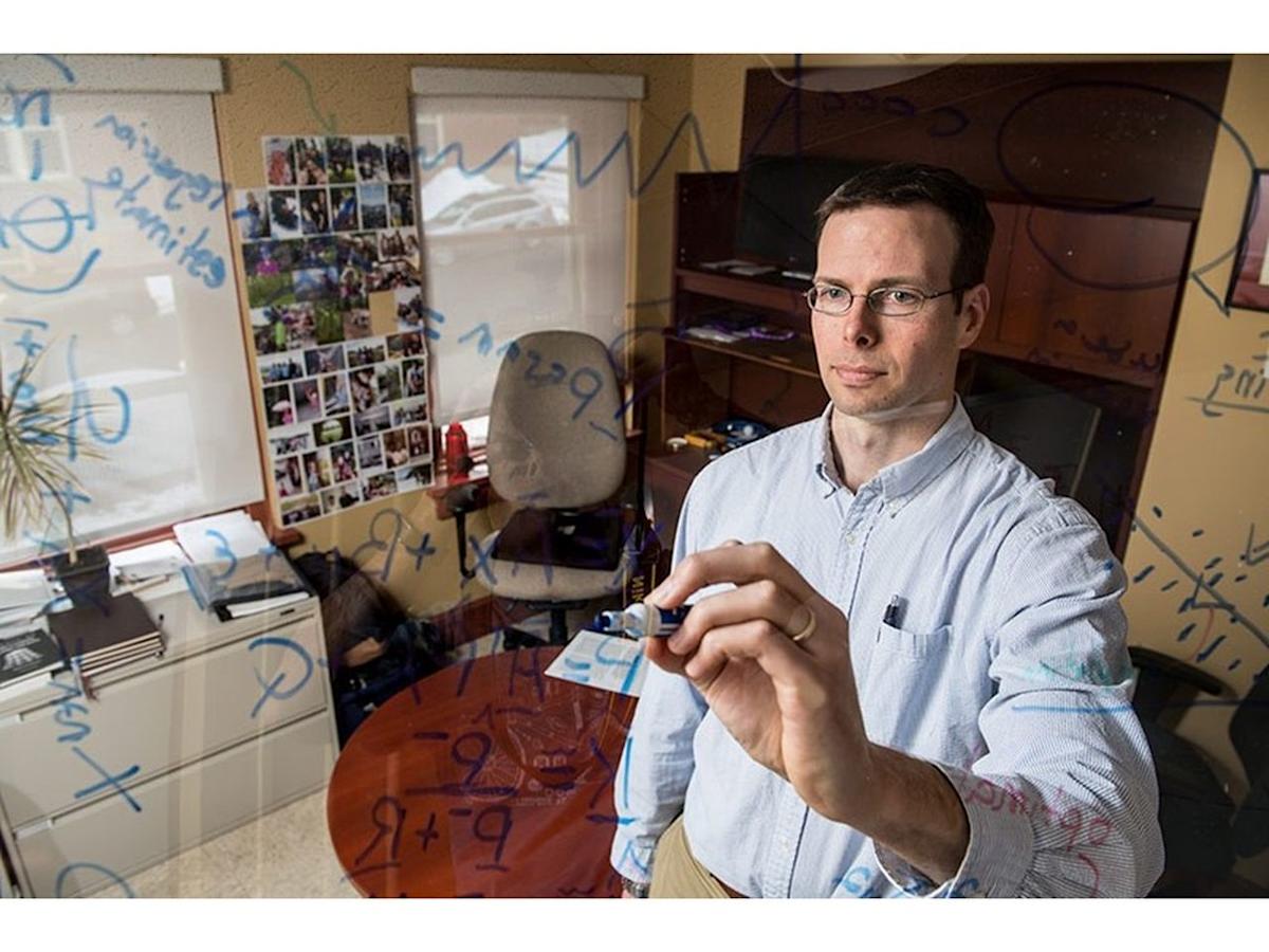 UNB researchers developing 'curious' AI for better health planning