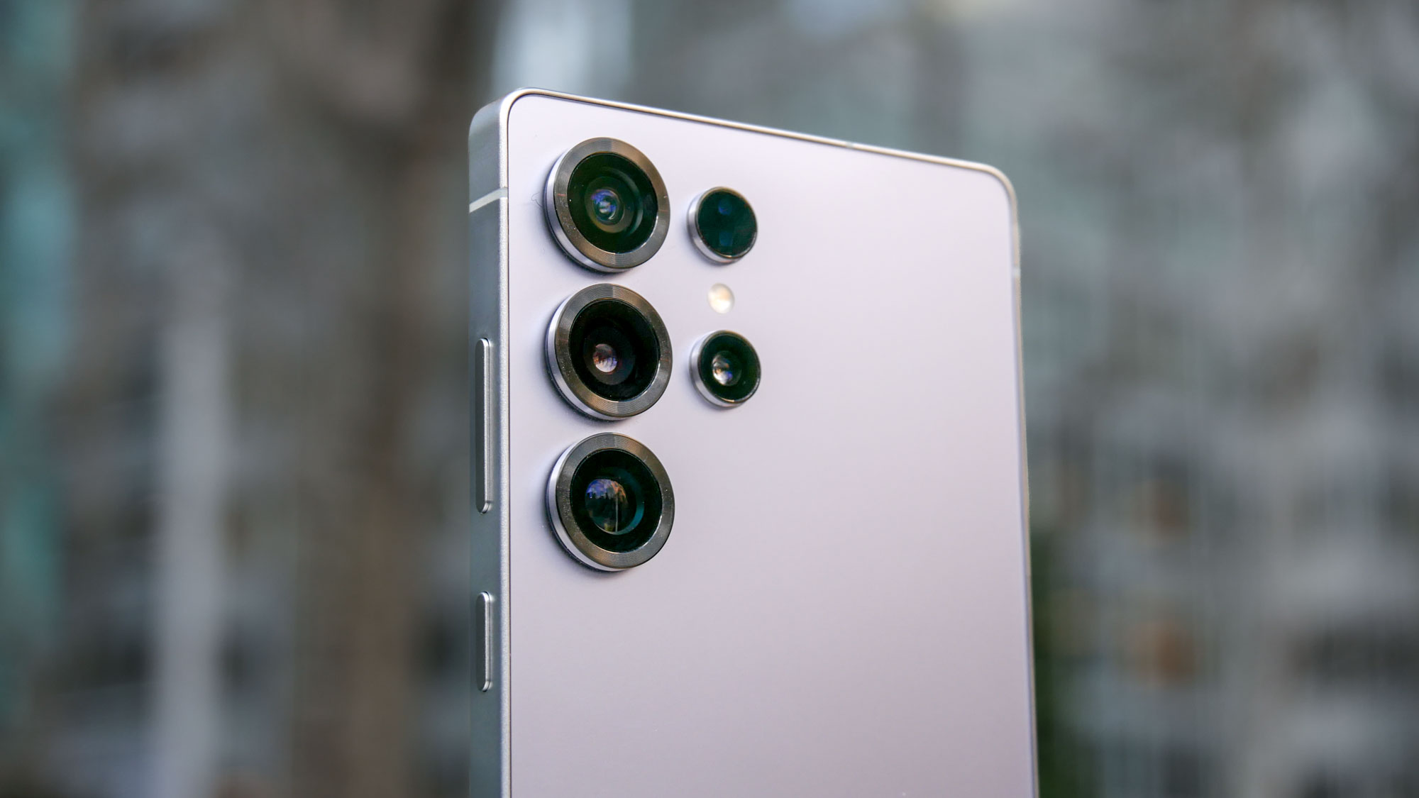 Samsung Galaxy S25’s best AI feature just tipped to launch on these older Samsung phones