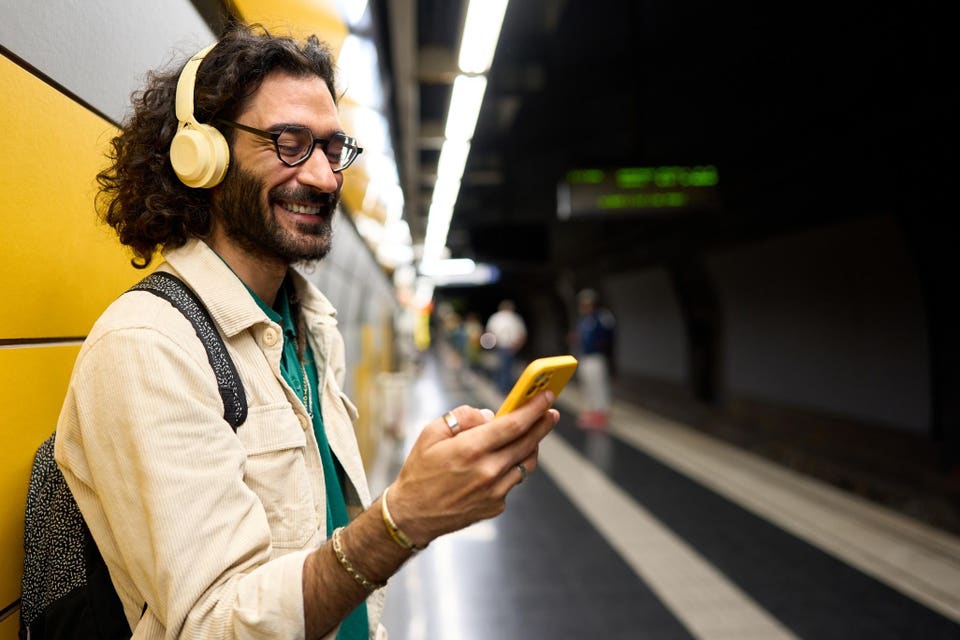 AI And Localization: Shaping The Future Of Global Communication